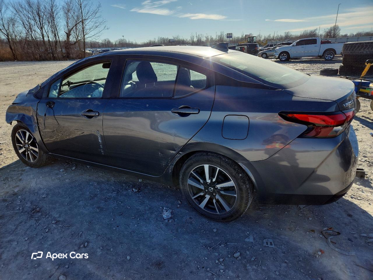 Nissan Versa 2021