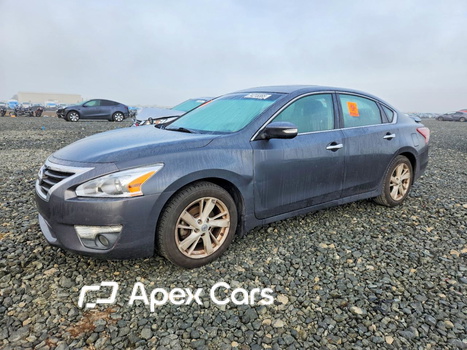 Nissan Altima 2013 - Zdjęcie 1 z 13
