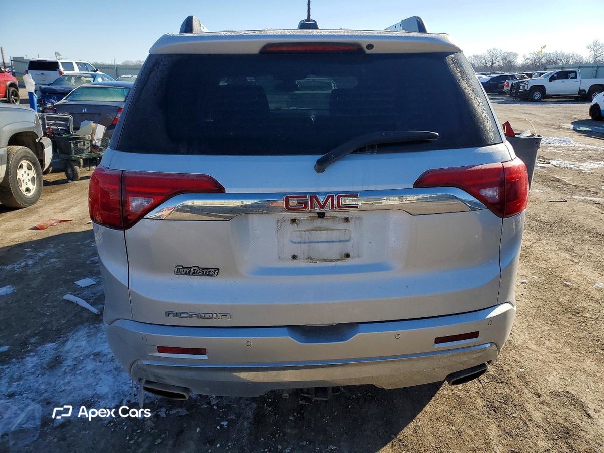 GMC Acadia 2017