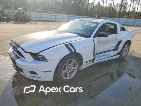 Ford Mustang 2014 - Image 1 of 13
