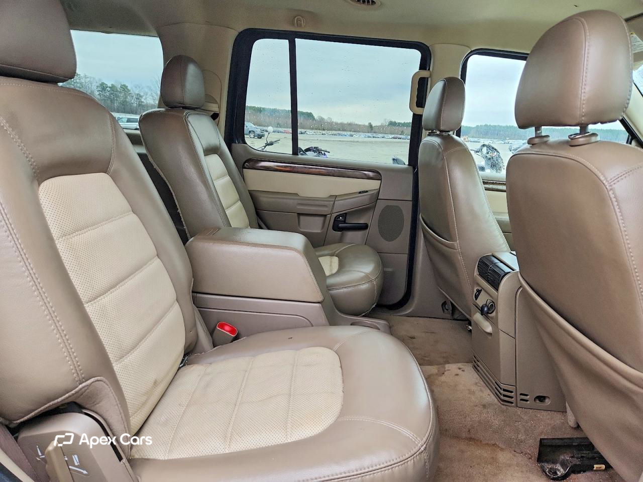 Ford Explorer 2004