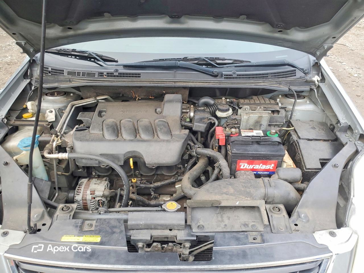 Nissan Sentra 2011