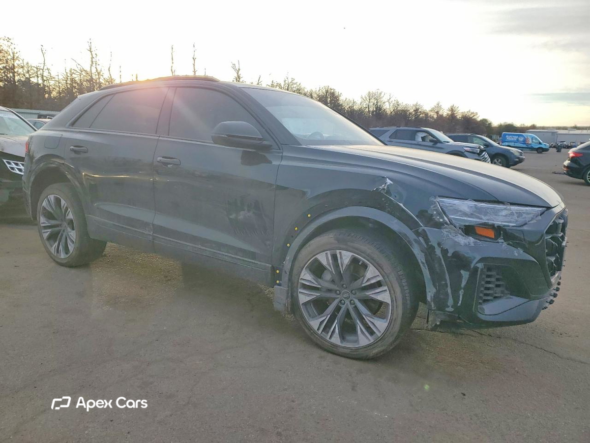 Audi Q8 2025
