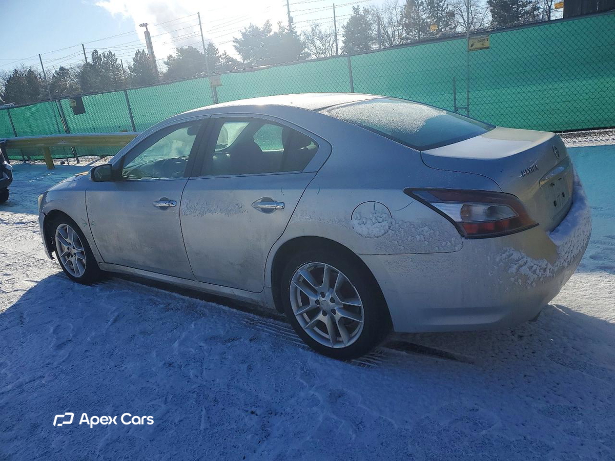 Nissan Maxima 2014