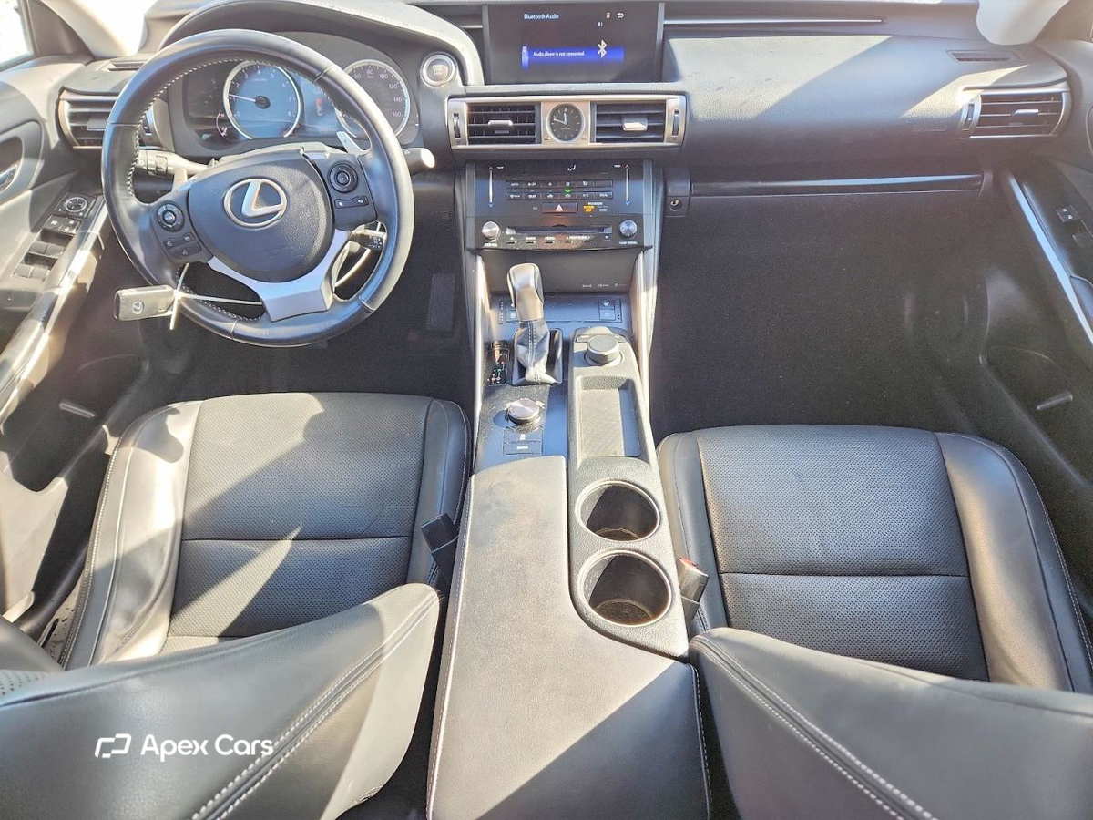 Lexus IS 2014
