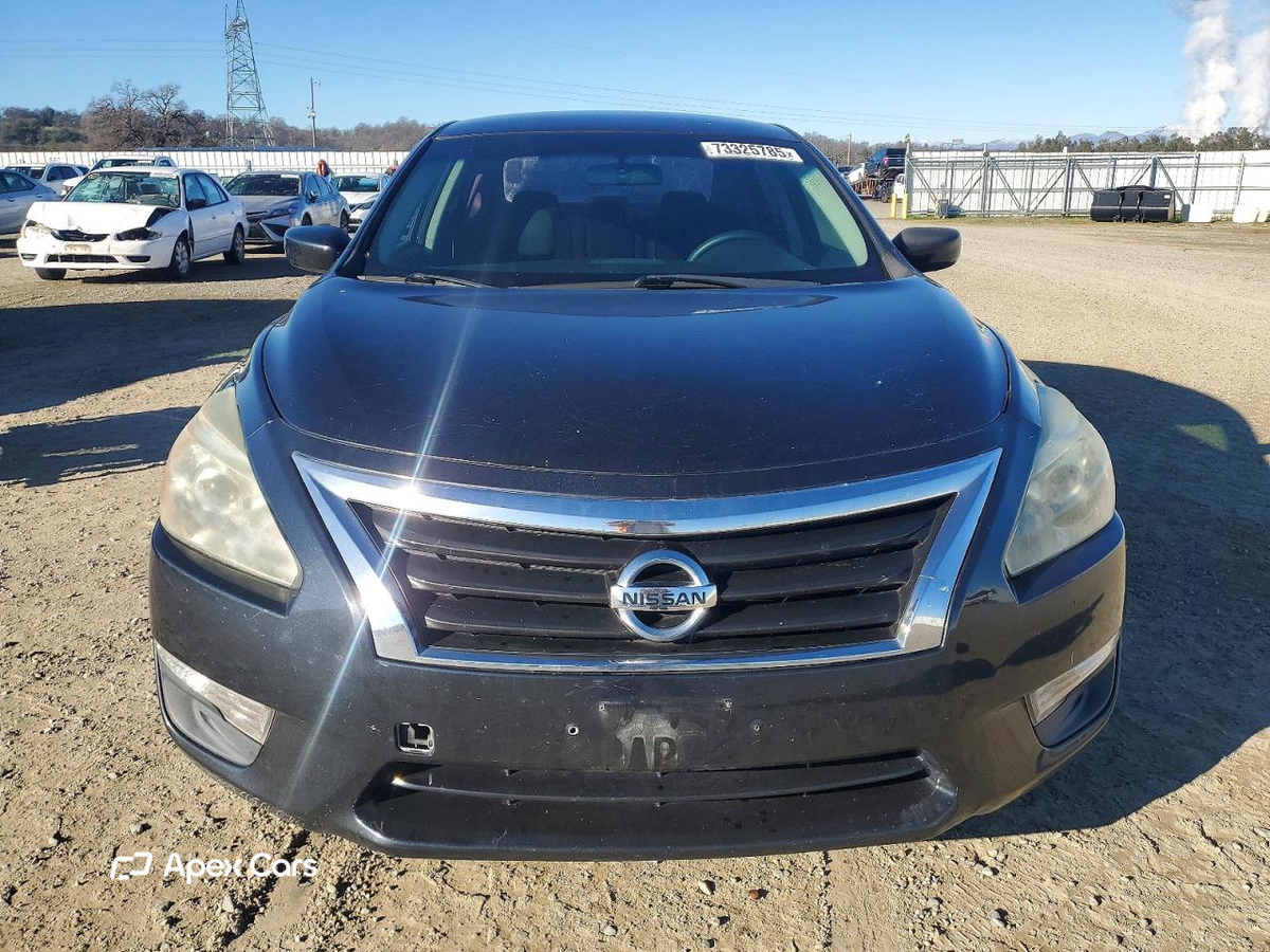 Nissan Altima 2014
