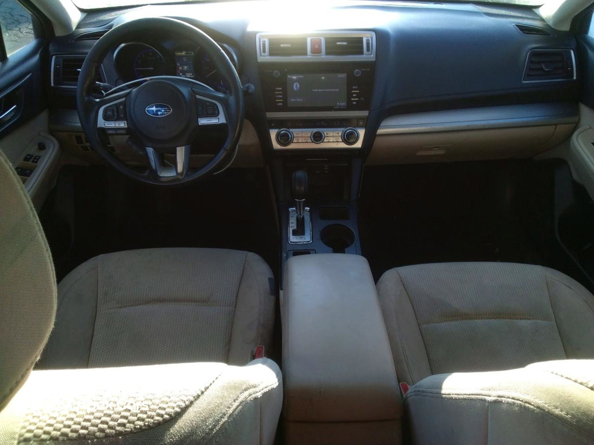 Subaru Outback 2016