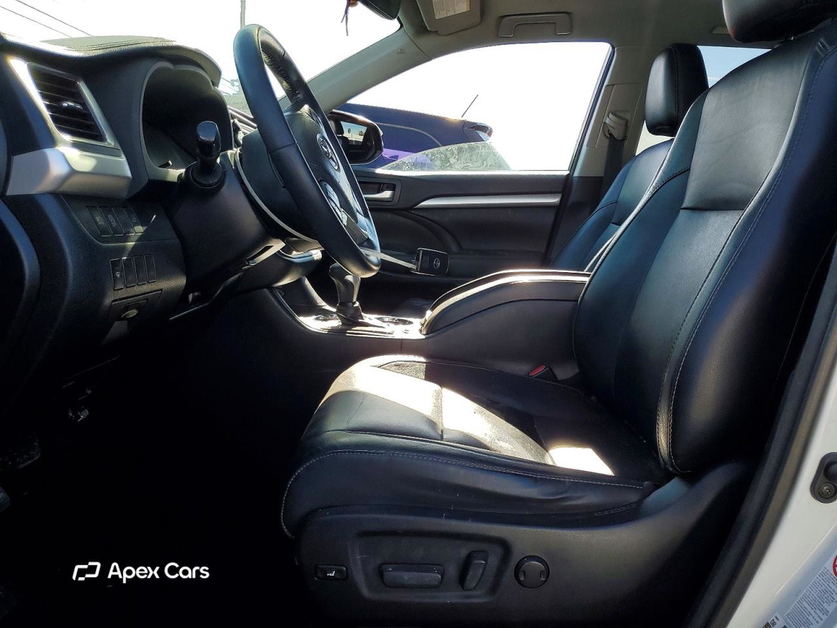 Toyota Highlander 2018