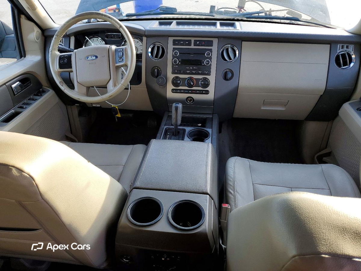 Ford Expedition 2014