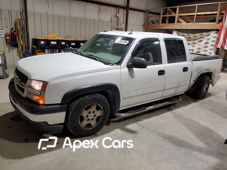 Chevrolet Silverado 2005 - Image 1 of 13