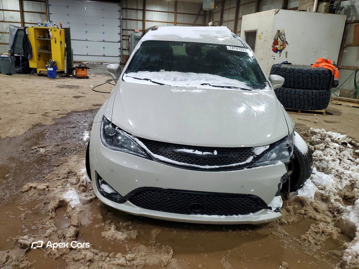 Chrysler Pacifica 2019
