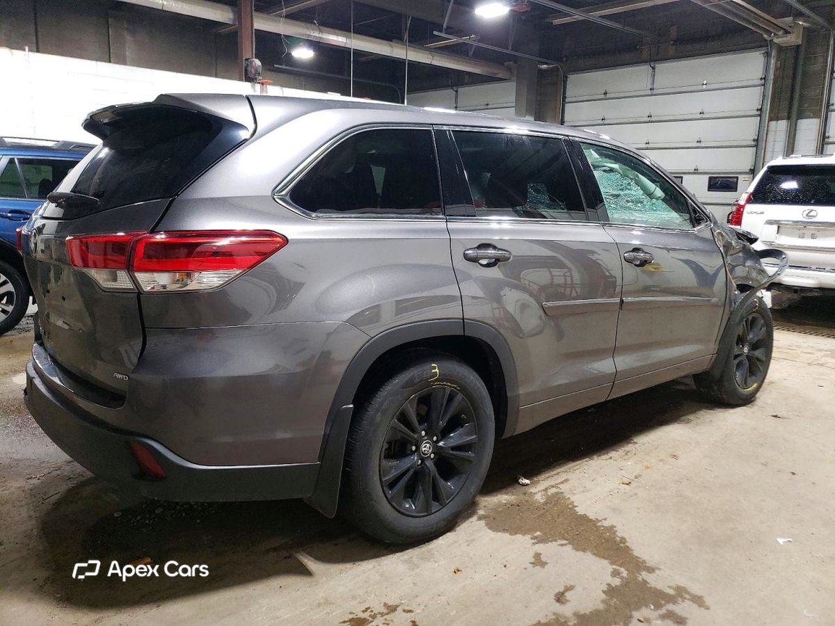 Toyota Highlander 2018