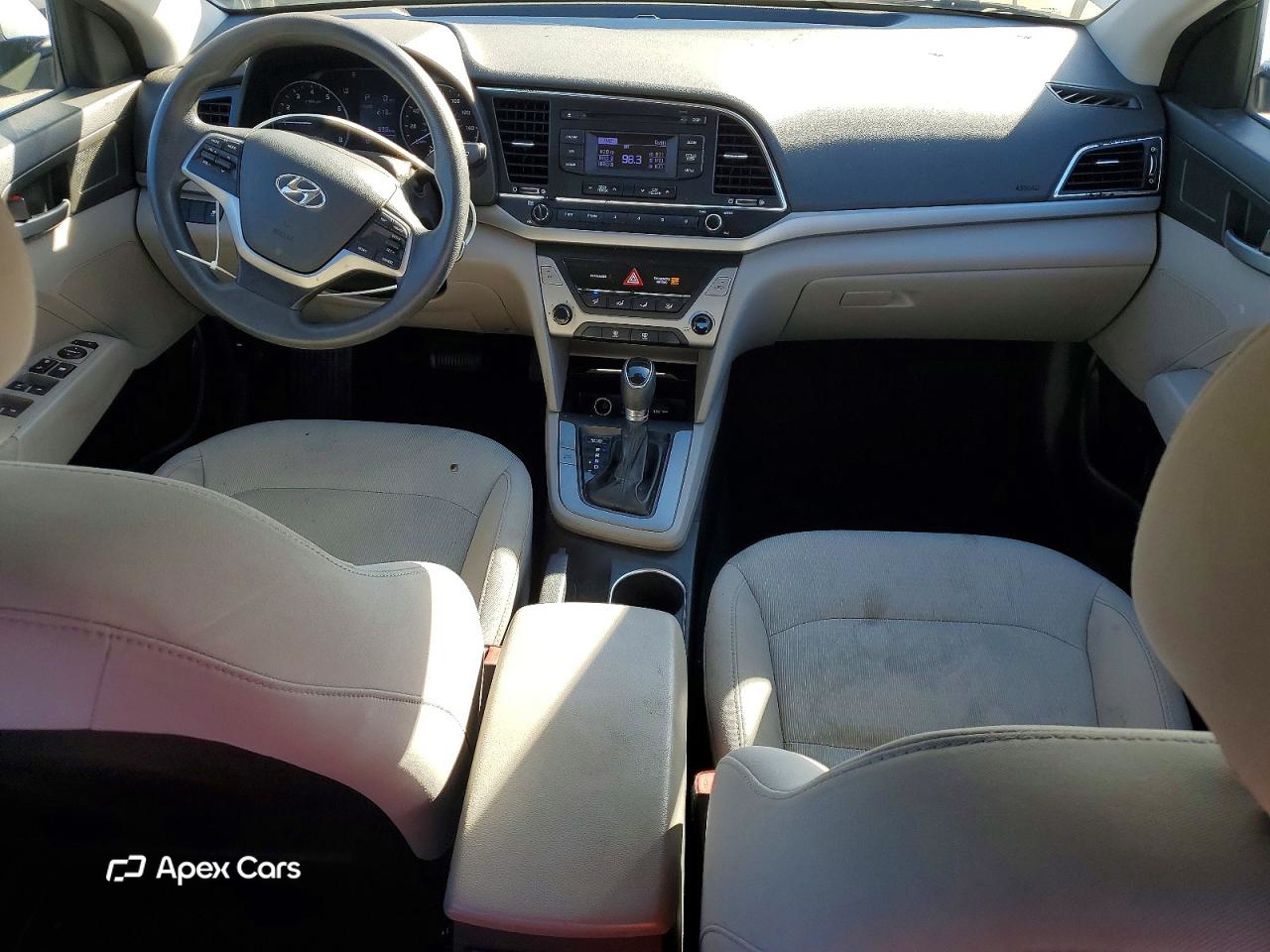 Hyundai Elantra 2017