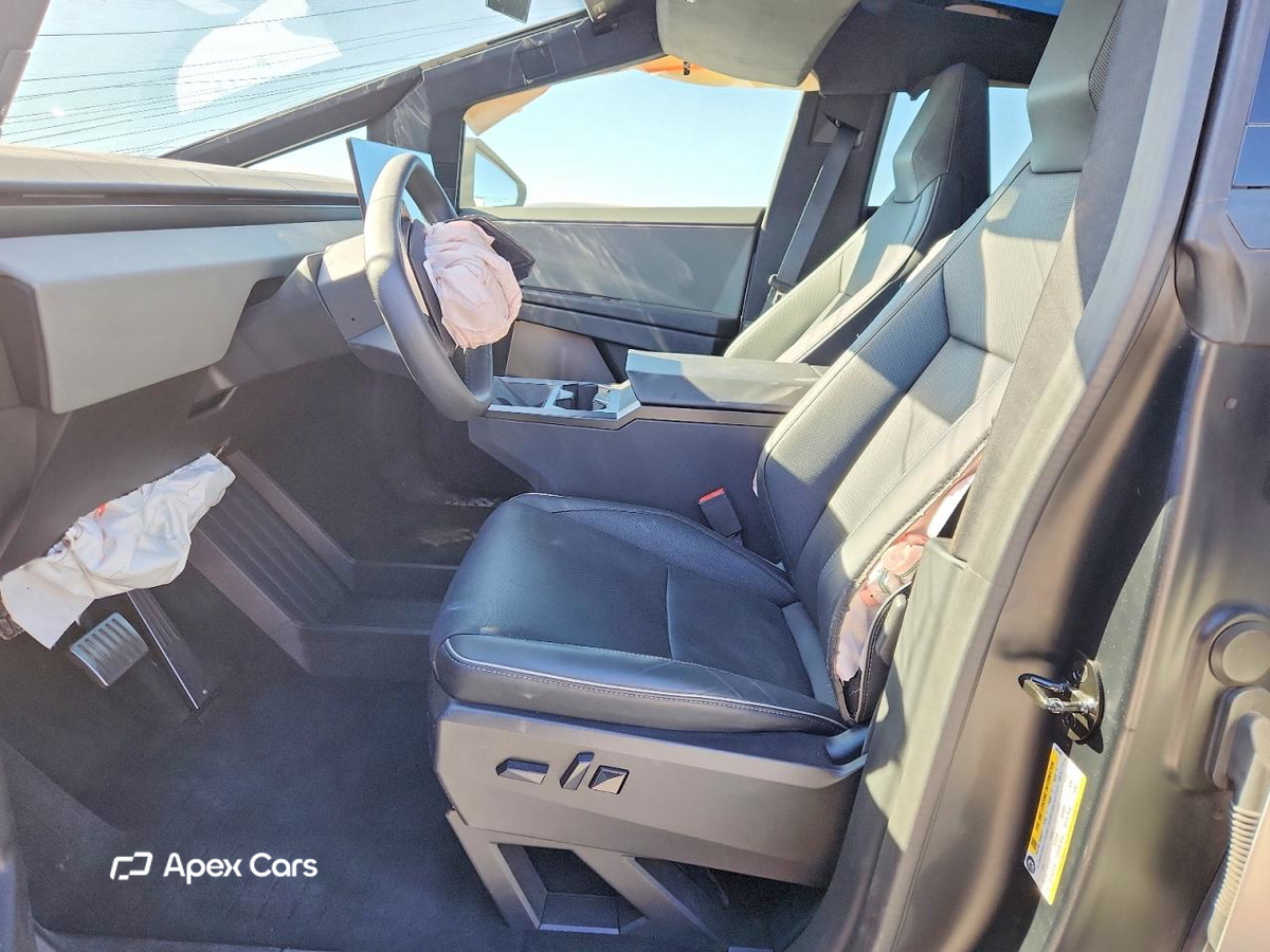 Tesla Cybertruck 2024