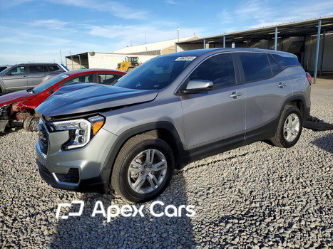 GMC Terrain 2024 - Image 1 of 15
