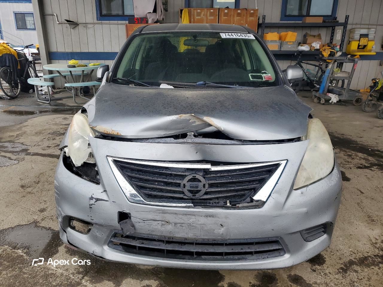 Nissan Versa 2012