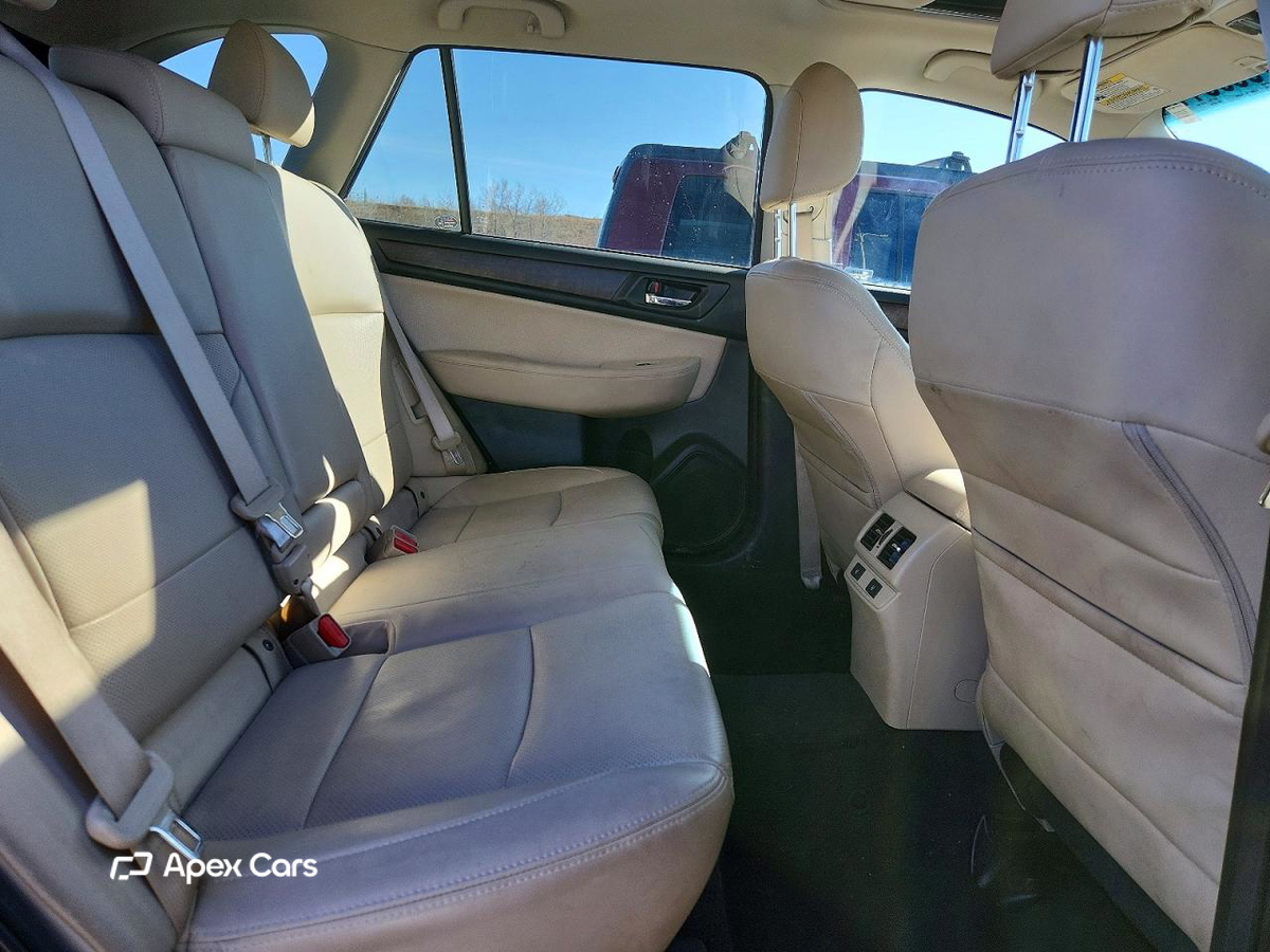 Subaru Outback 2016
