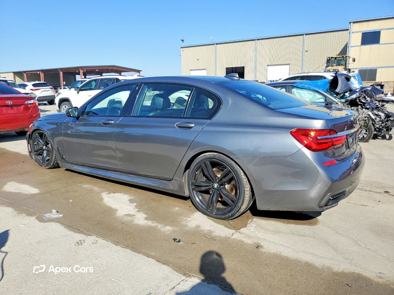 BMW Series 7 2016