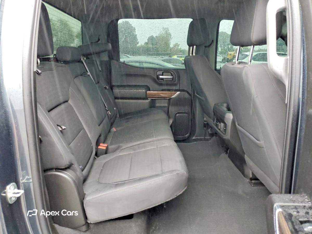 Chevrolet Silverado 2021
