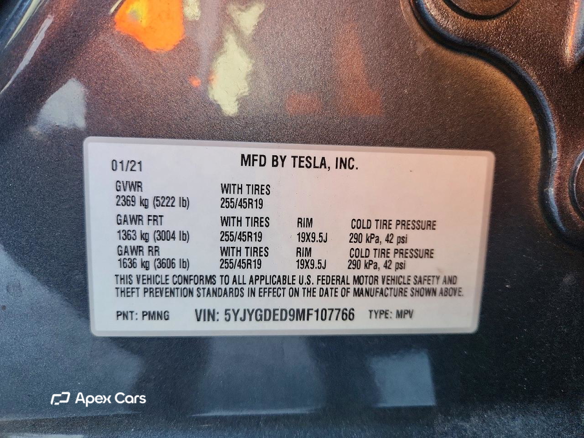 Tesla Model Y 2021