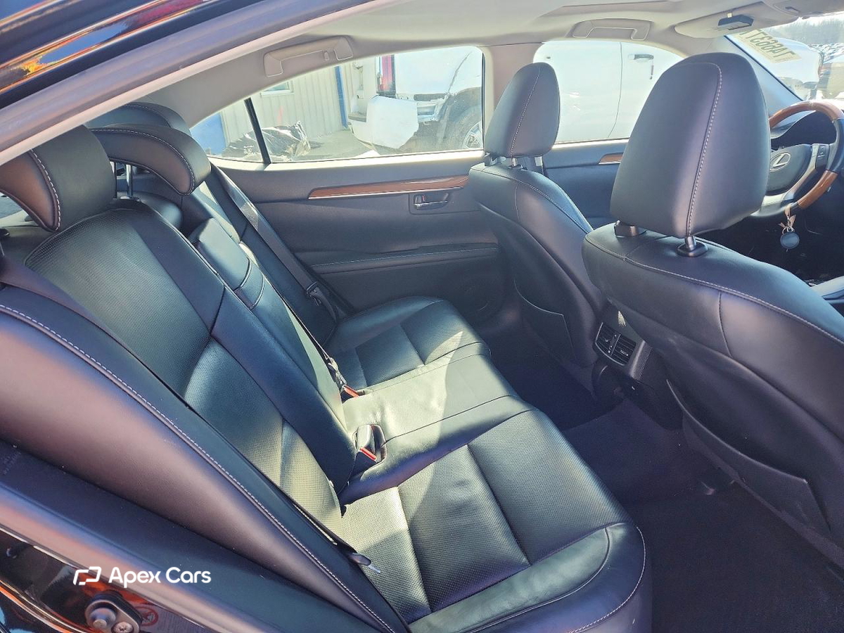 Lexus ES 2014