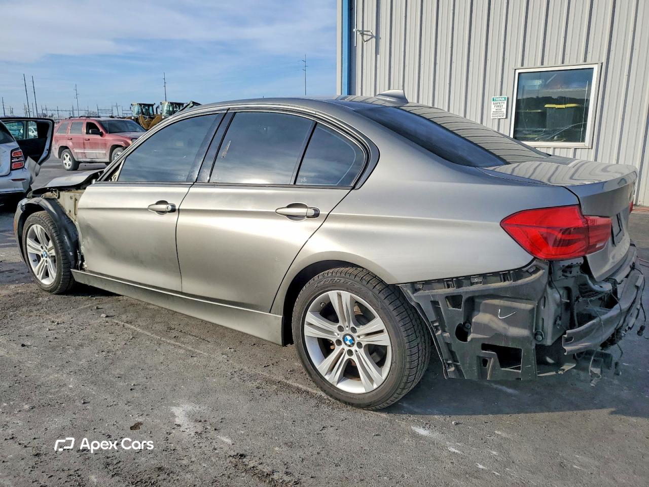 BMW Series 3 2016