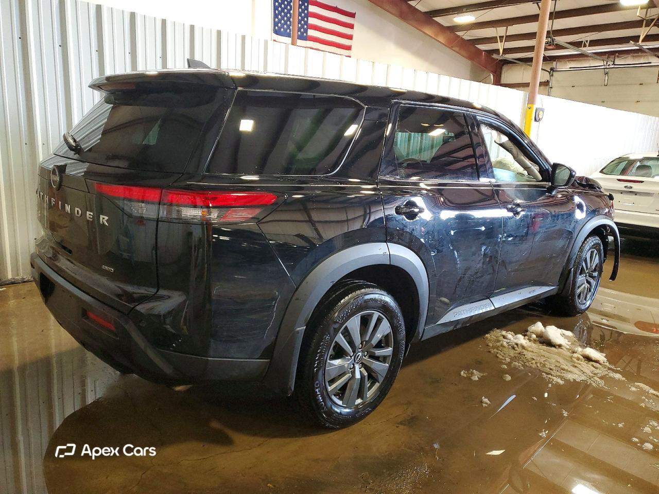 Nissan Pathfinder 2024