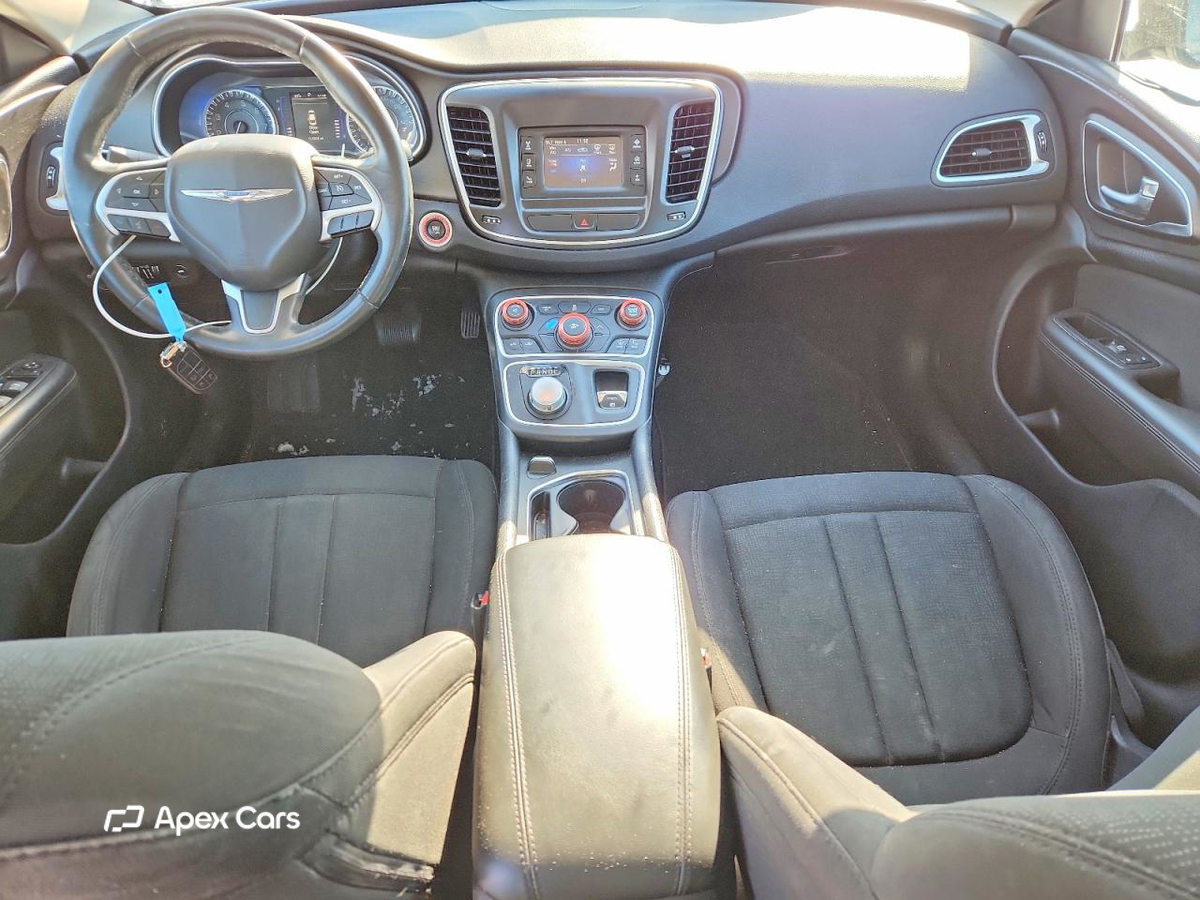 Chrysler 200 2016