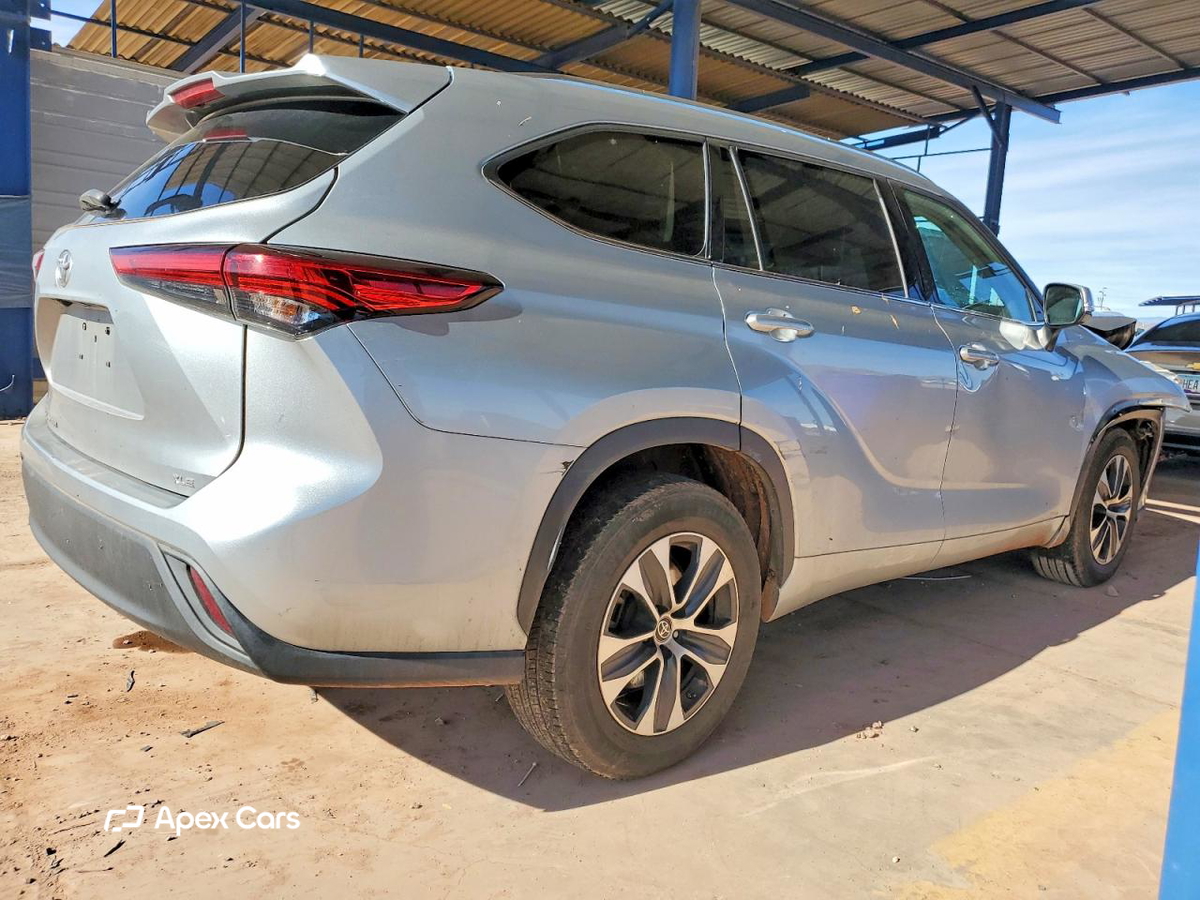 Toyota Highlander 2020