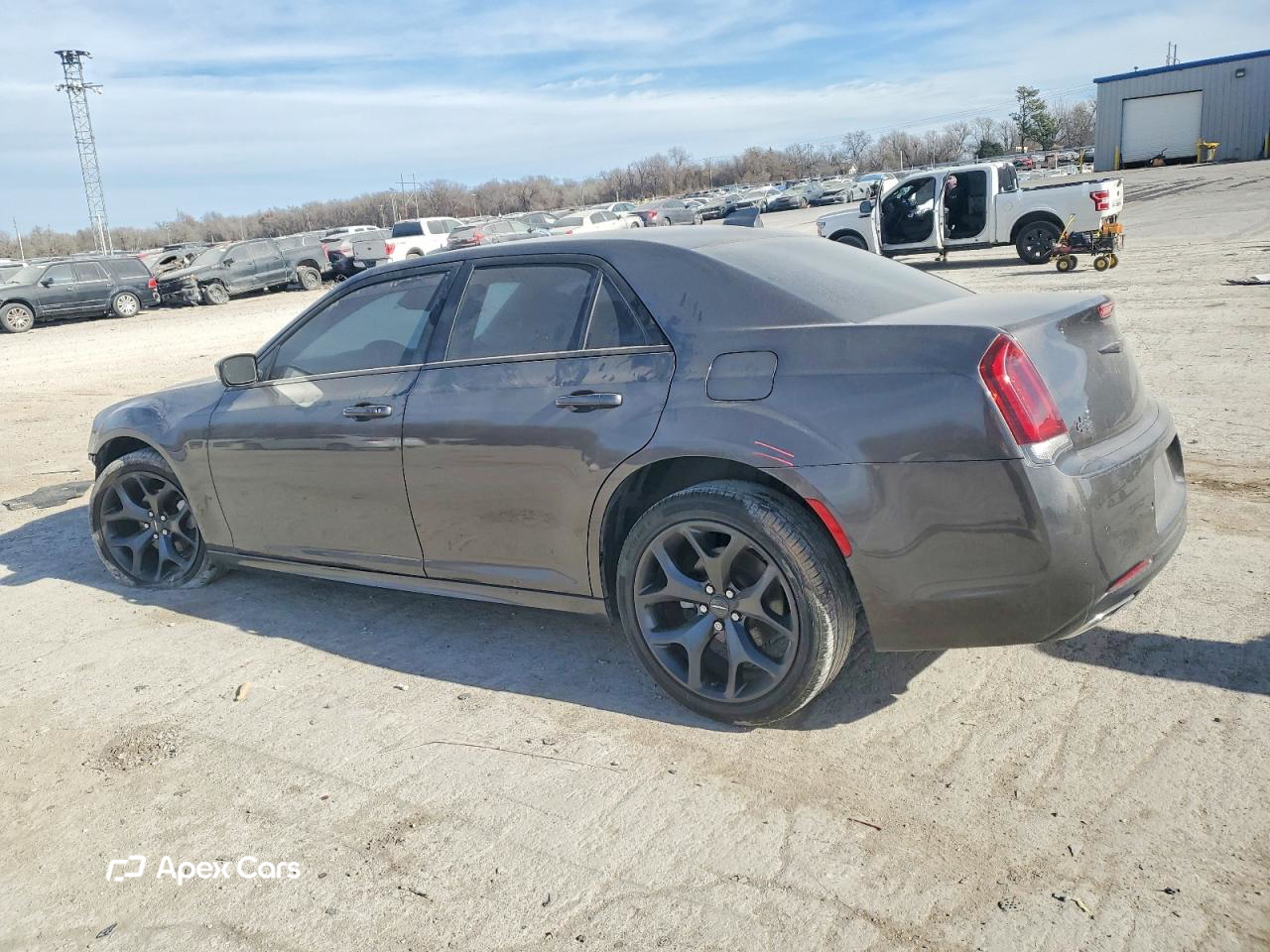 Chrysler 300 2021