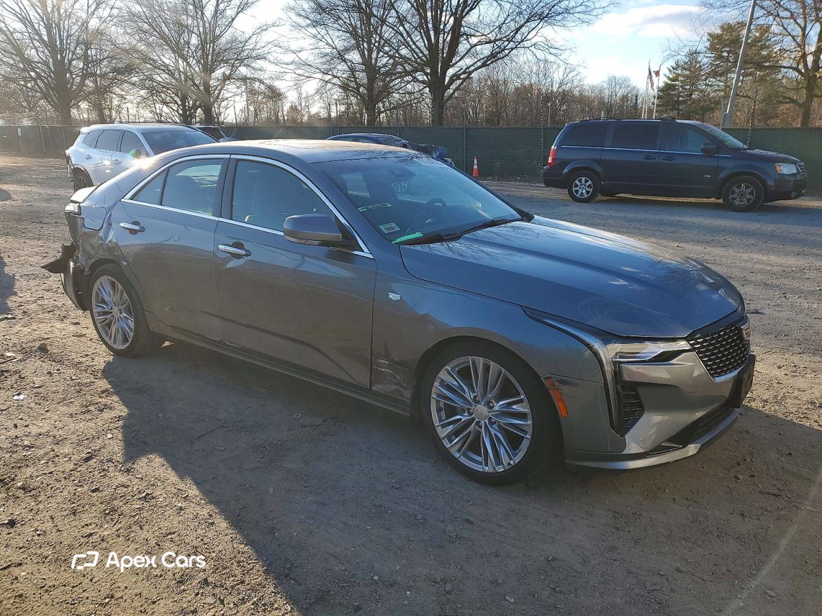 Cadillac CT4 2020