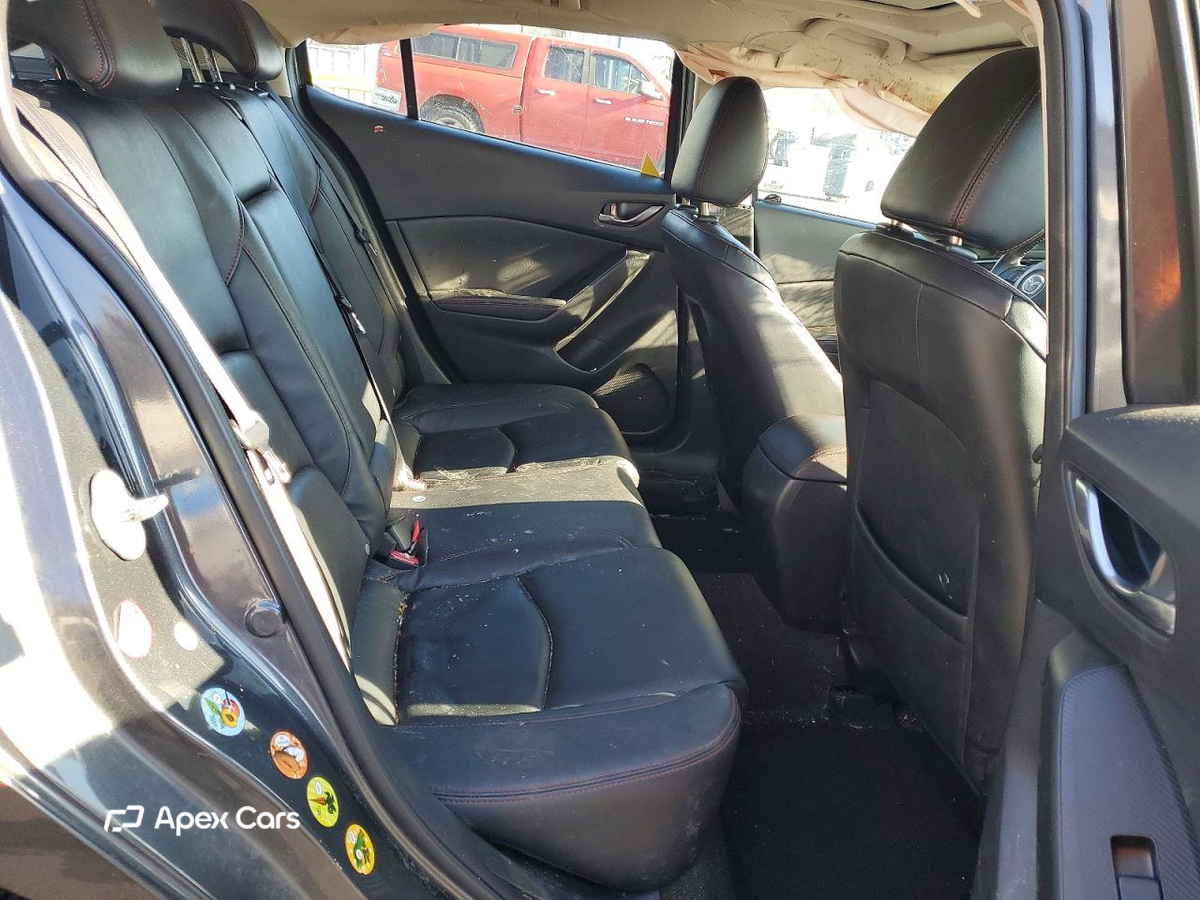 Mazda 3 2015