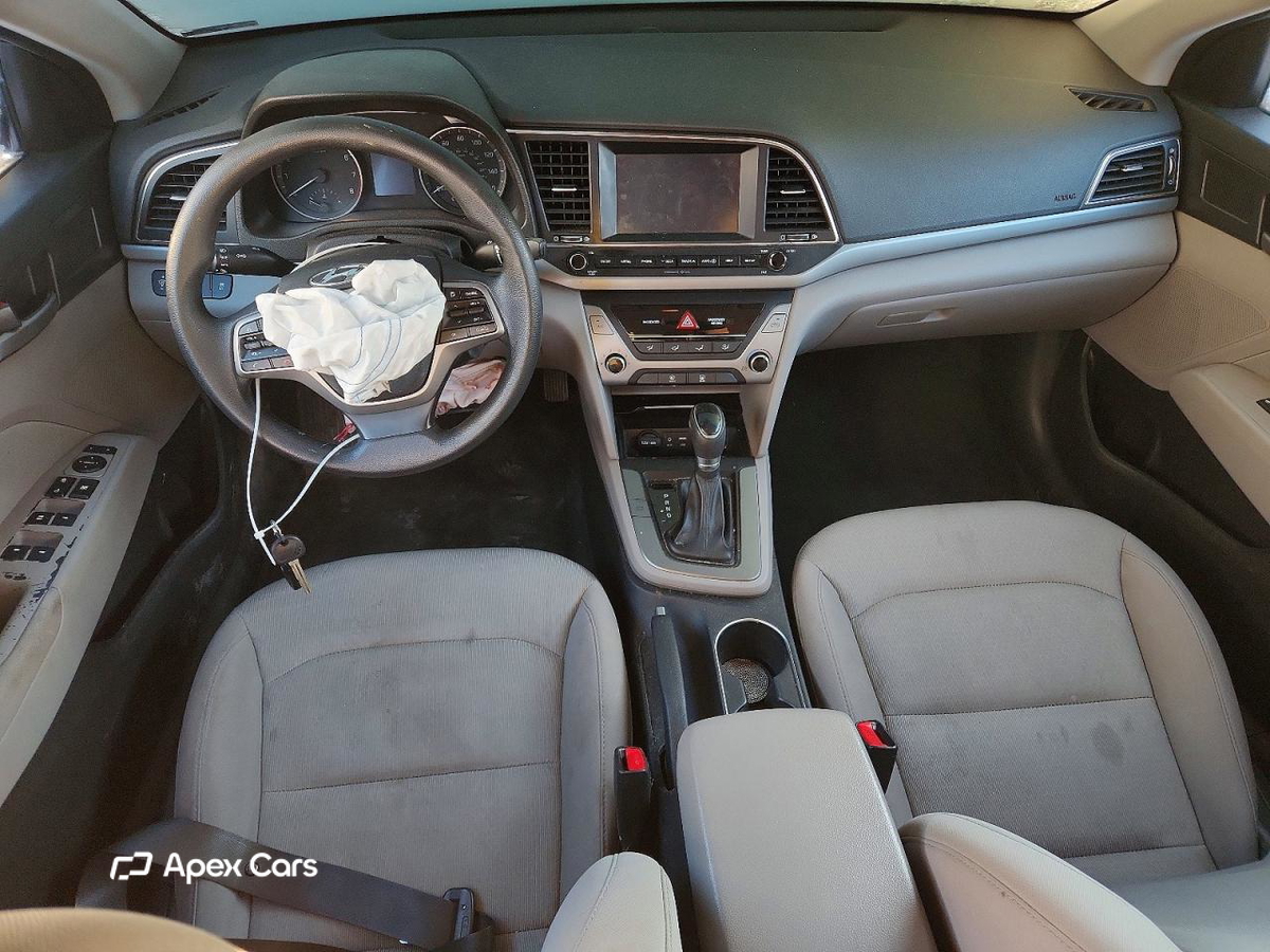 Hyundai Elantra 2018