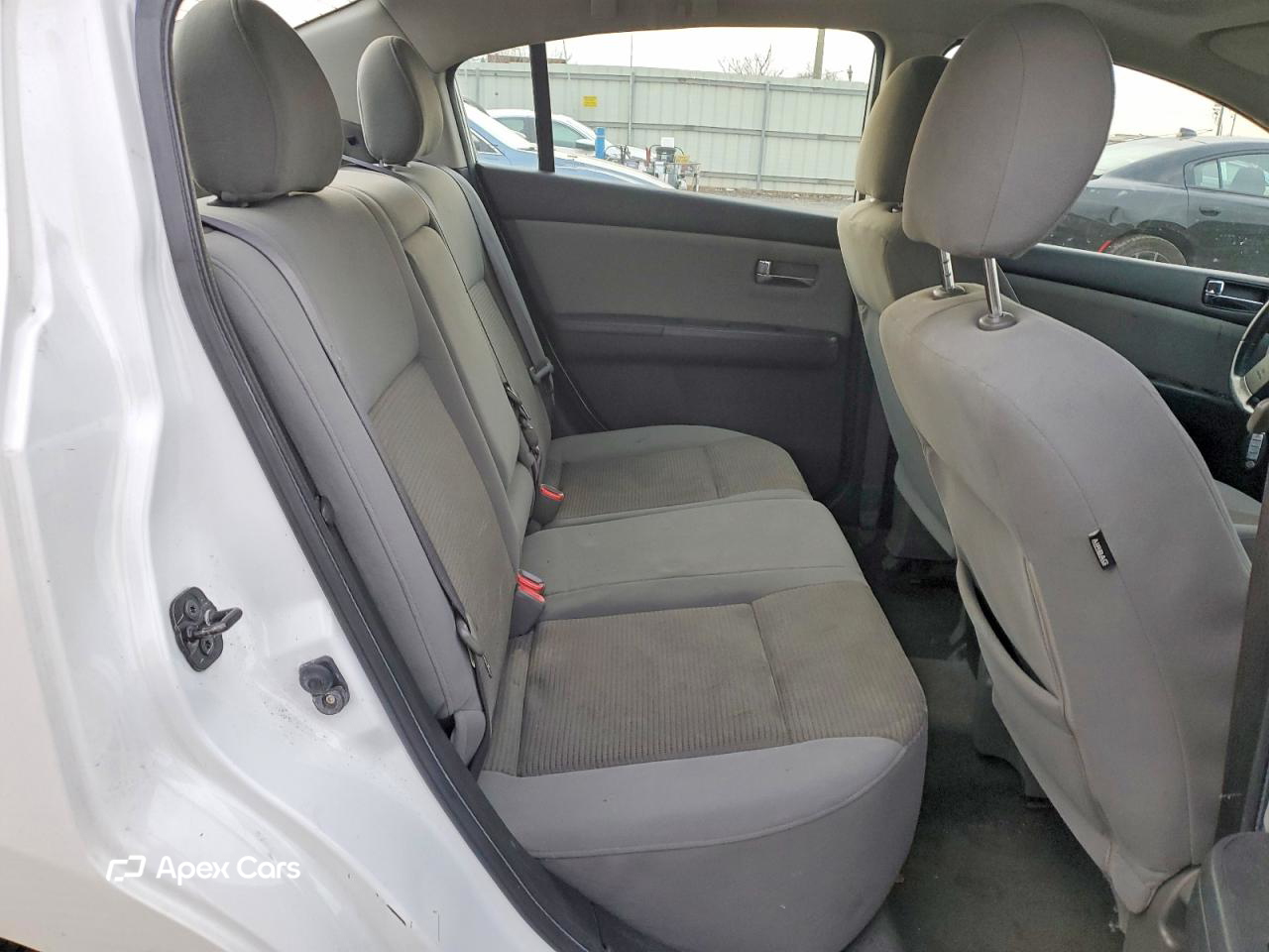 Nissan Sentra 2012