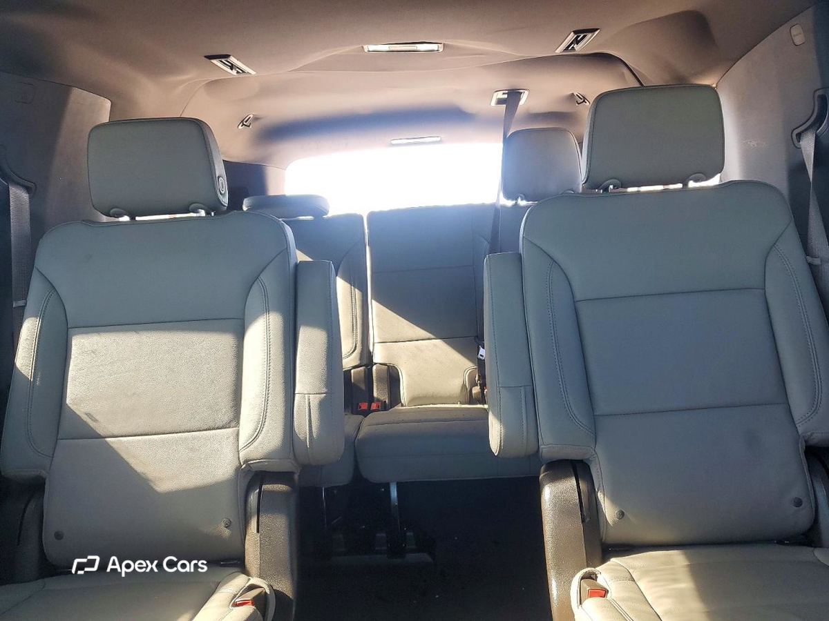 Chevrolet Suburban 2023