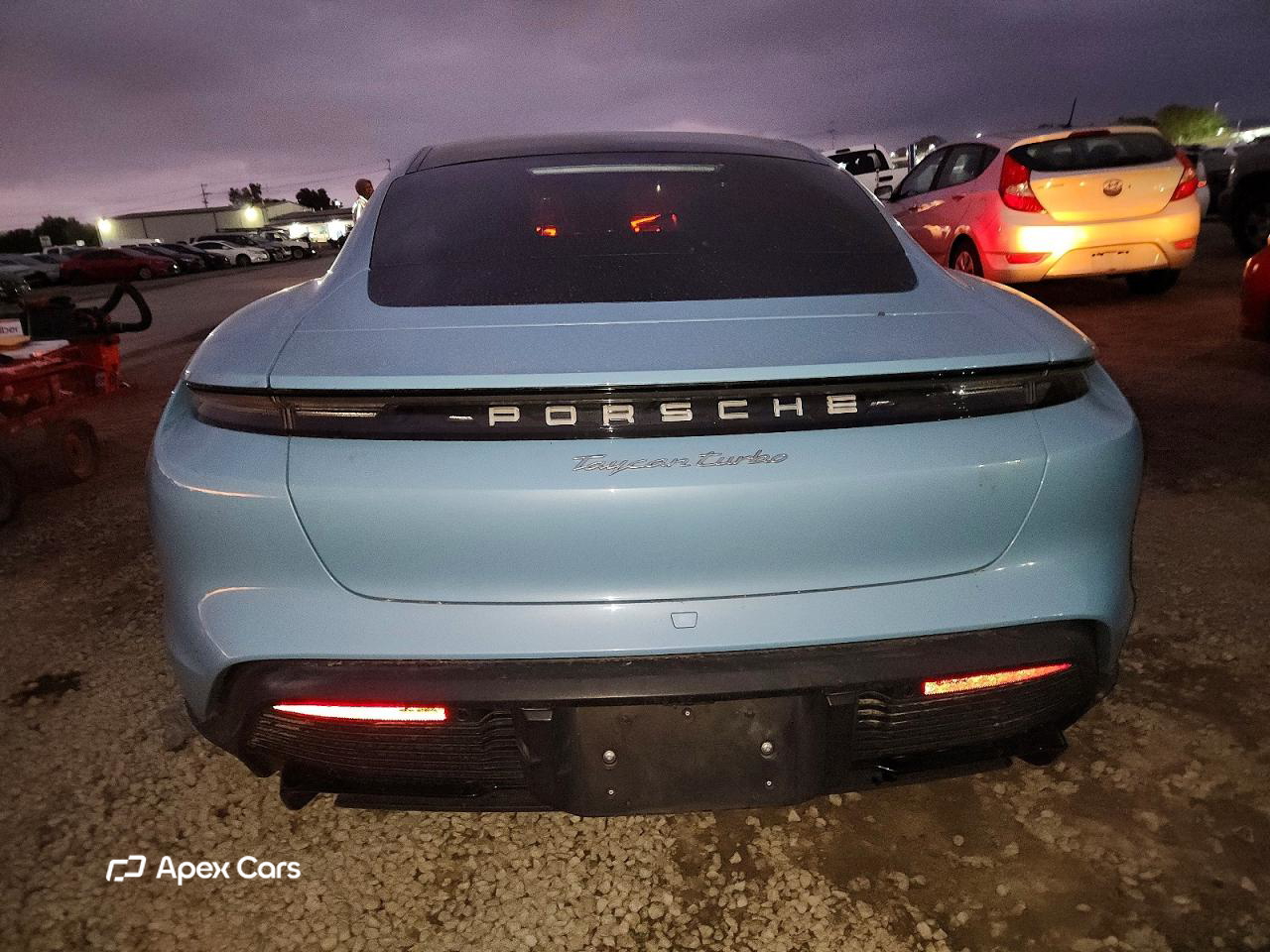 Porsche Taycan 2023