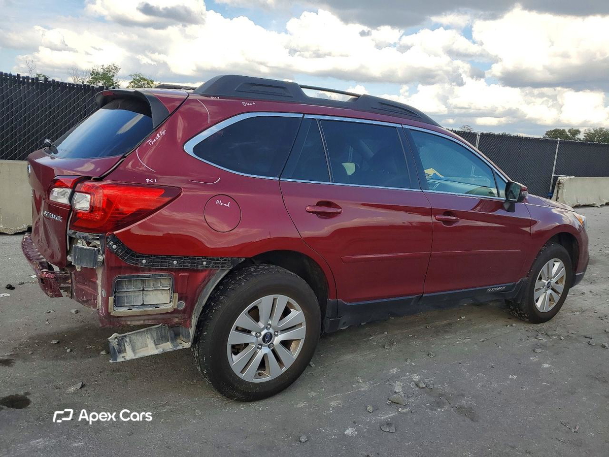 Subaru Outback 2015