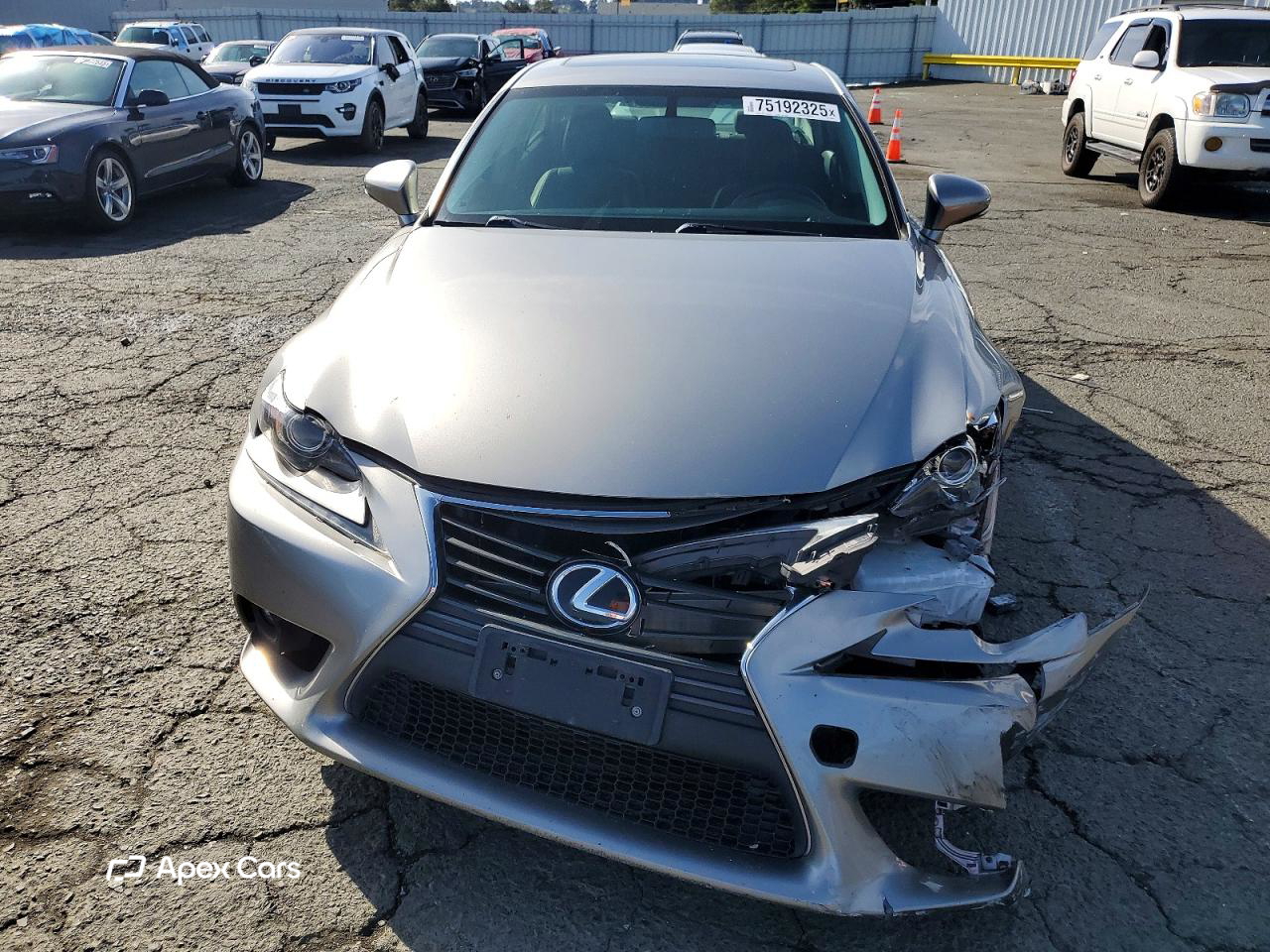 Lexus IS 2015