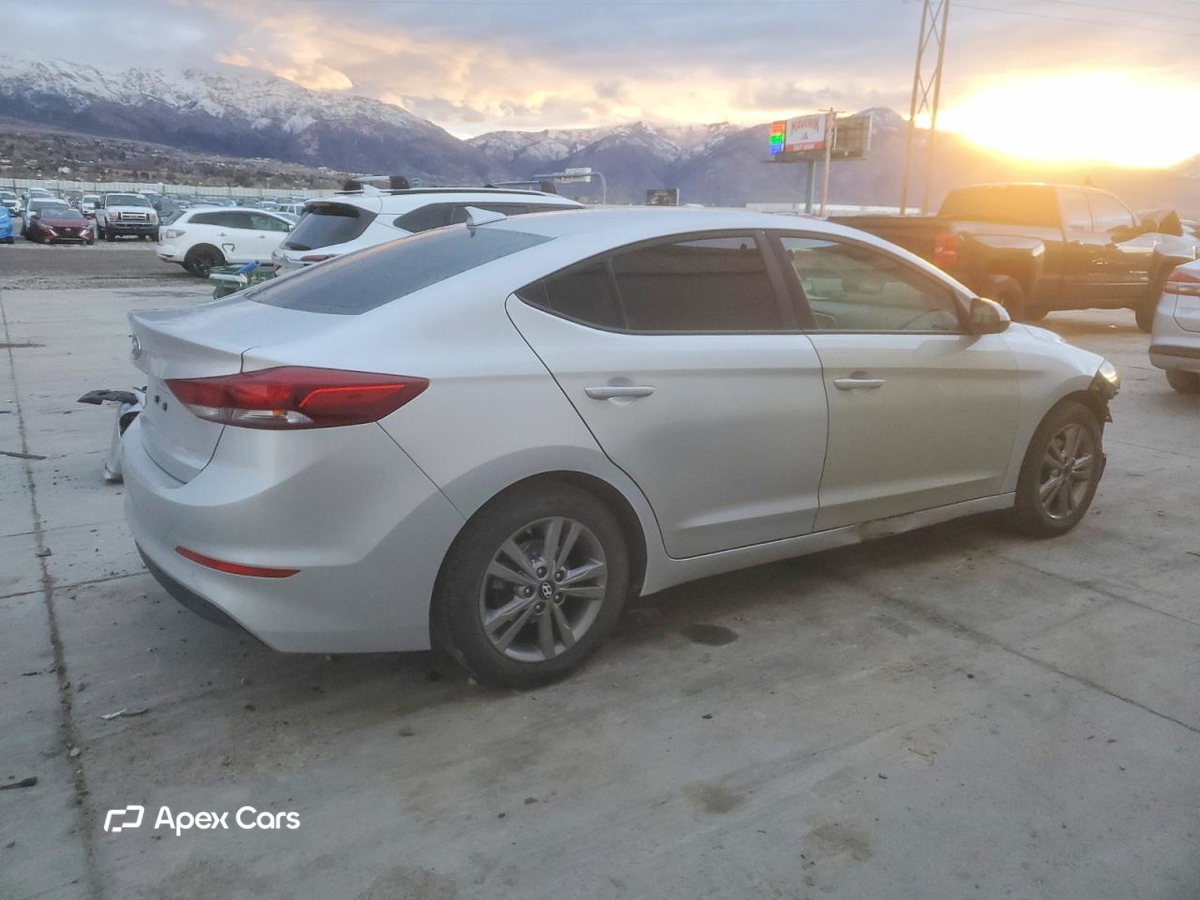 Hyundai Elantra 2018