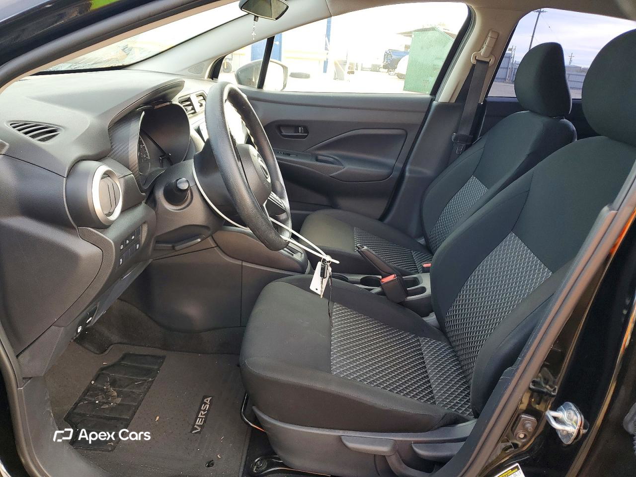Nissan Versa 2024