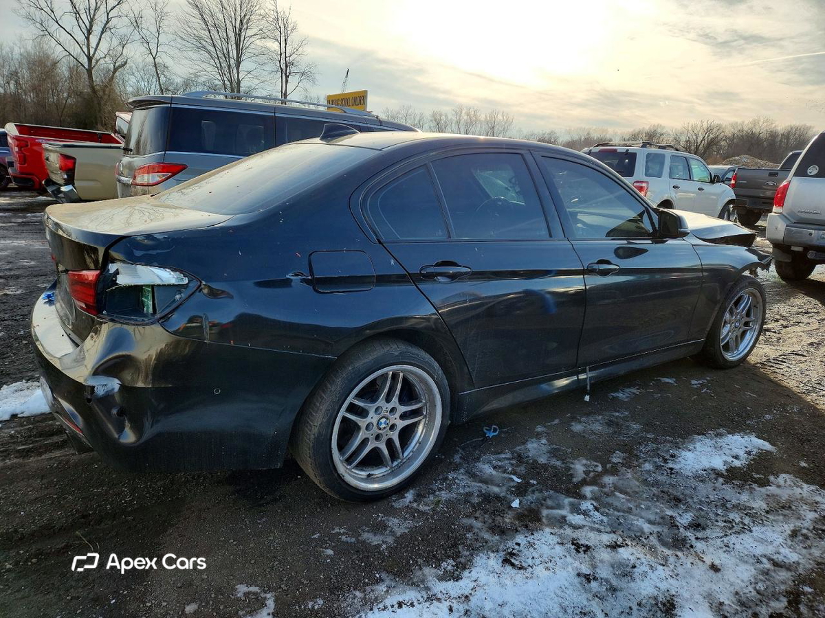 BMW Series 3 2016