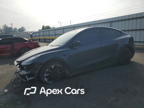 Tesla Model Y 2025 - Zdjęcie 1 z 14