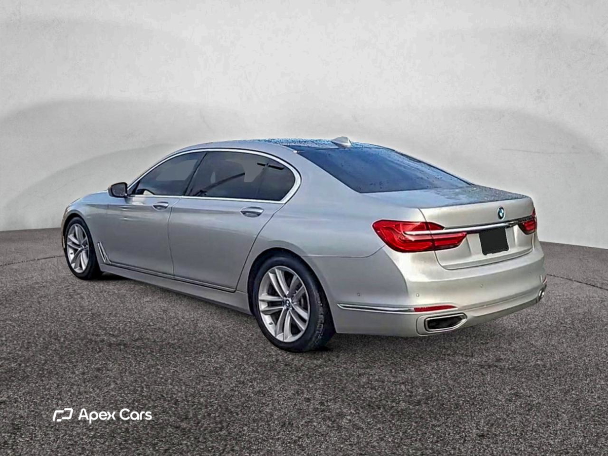 BMW Series 7 2018