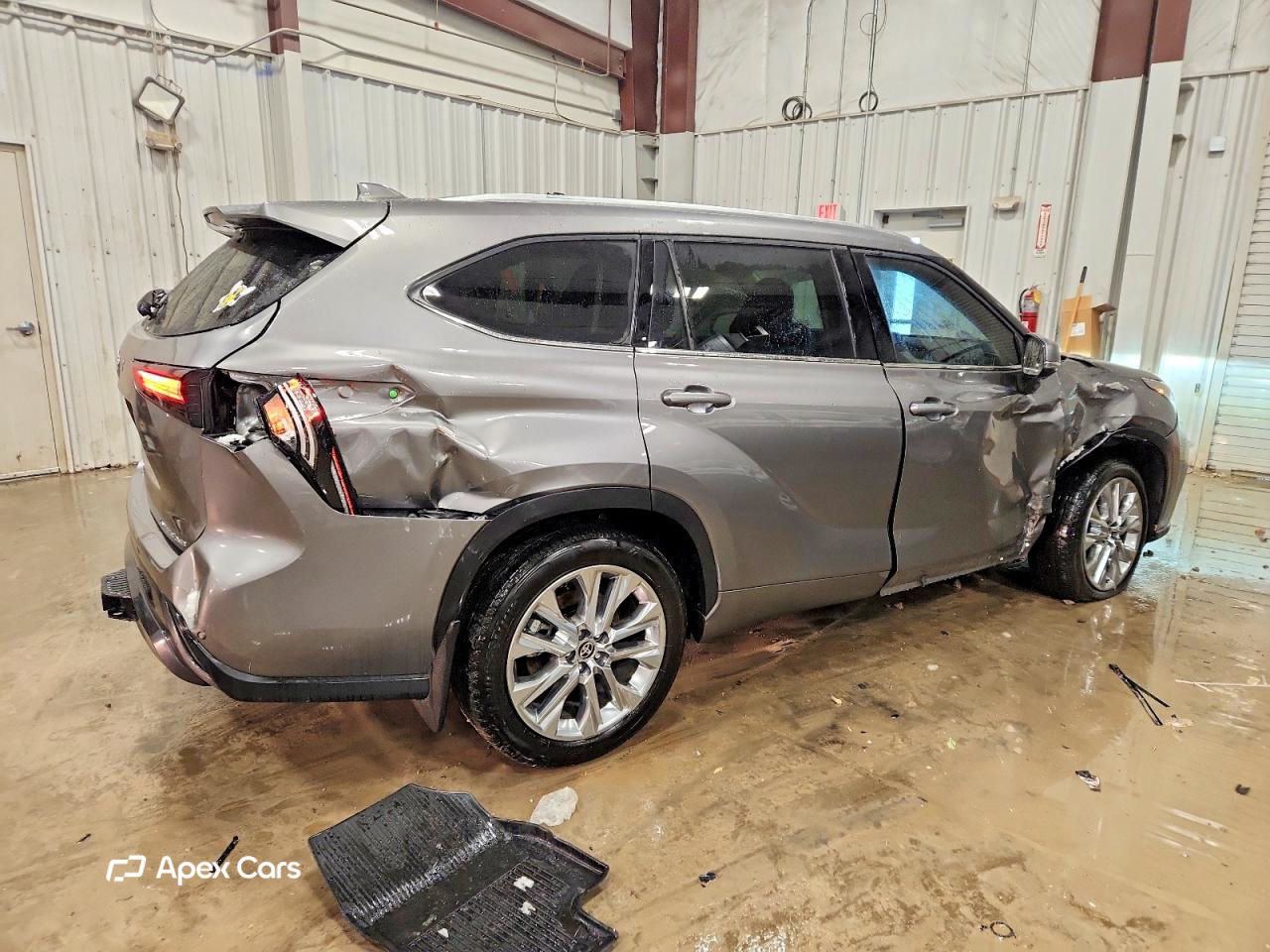 Toyota Highlander 2025