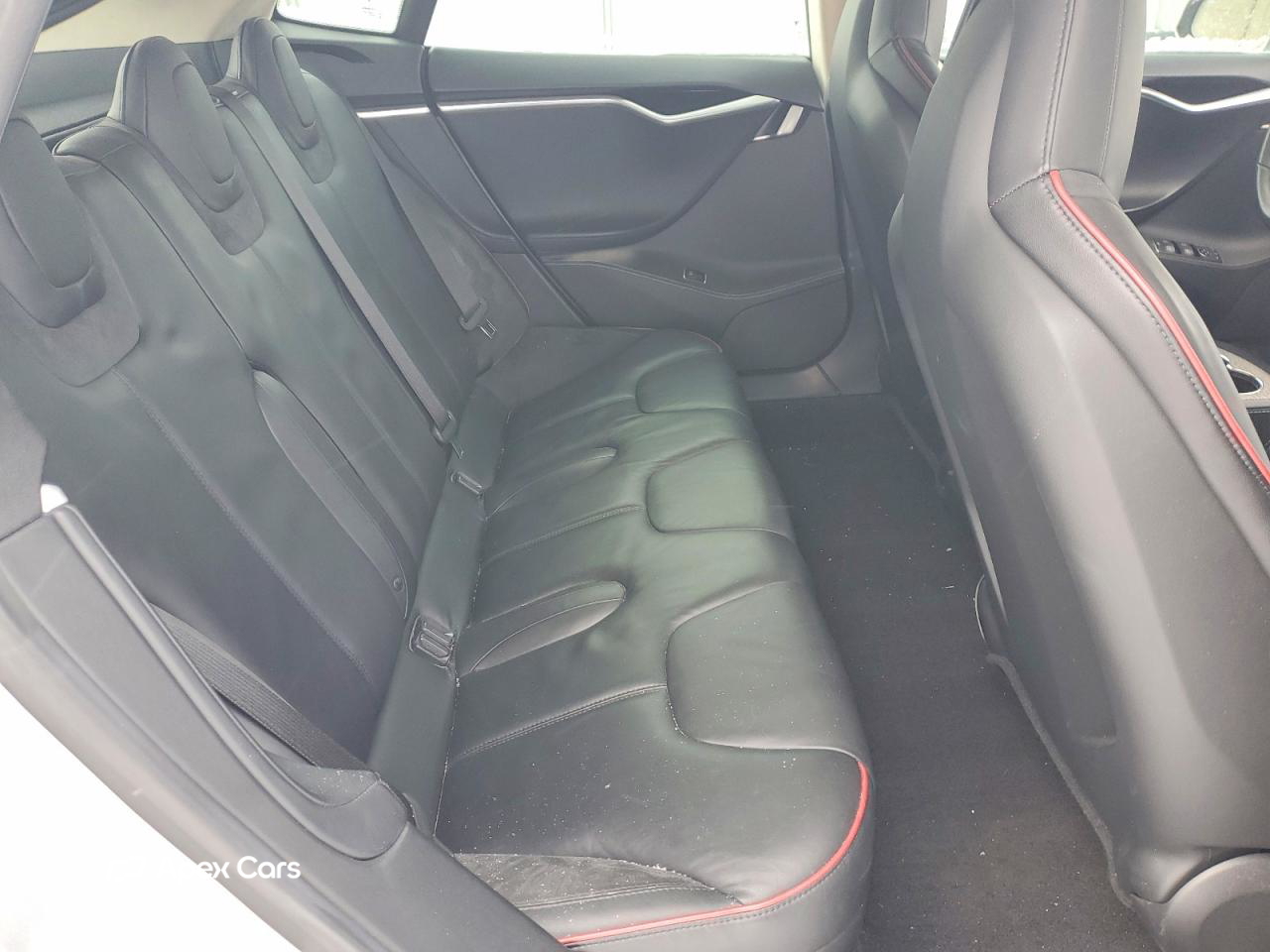 Tesla Model S 2014