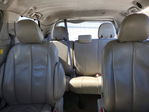 Toyota Sienna 2011
