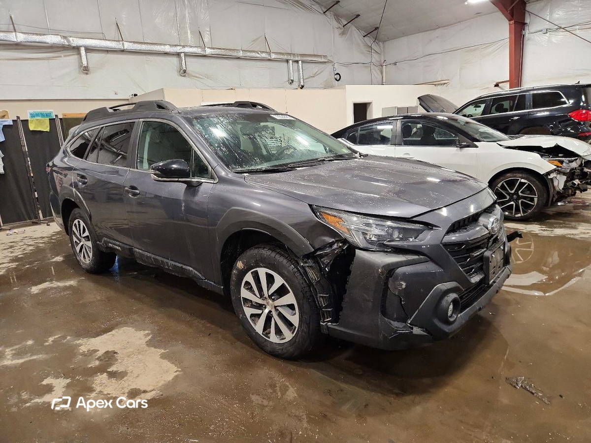 Subaru Outback 2025