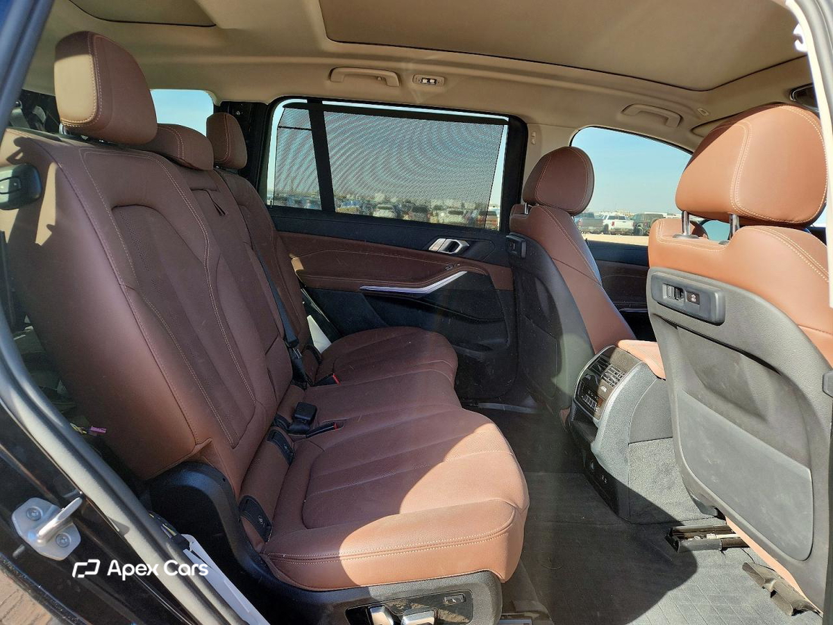BMW X7 2022