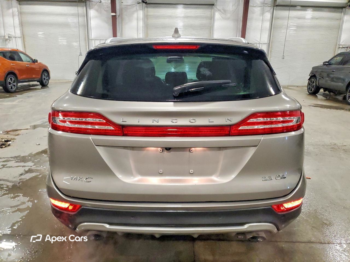 Lincoln MKC 2016