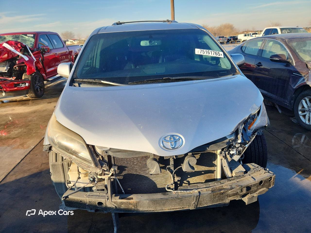 Toyota Sienna 2016